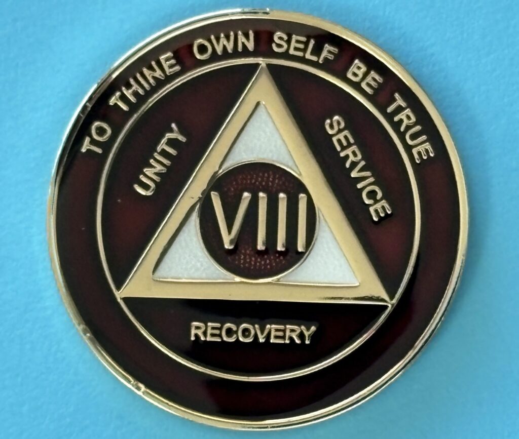 08 Year Medallion Burgundy and Pearl Tri-Plate