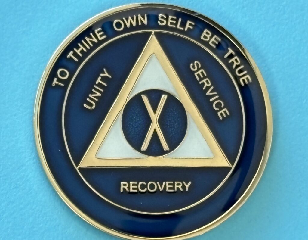 10 Year Medallion Blue and Pearl Tri-Plate