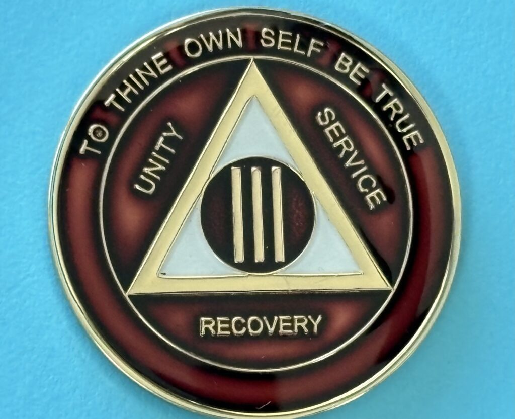 03 Year Medallion Burgundy and Pearl Tri-Plate