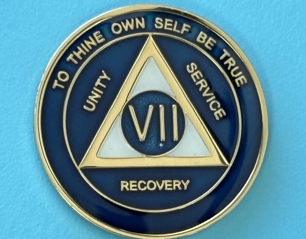 07 Year Medallion Blue and Pearl Tri-Plate